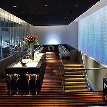 Western Grand Winston Hotel 4*